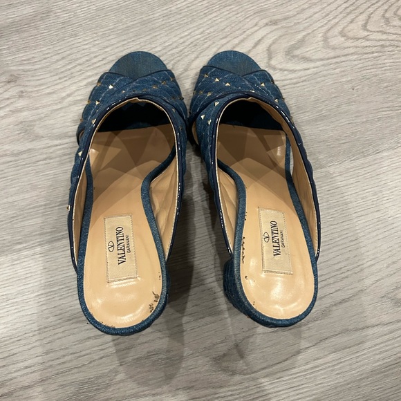 Valentino Rockstud Spike Denim Mule Heel - Picture 2 of 9